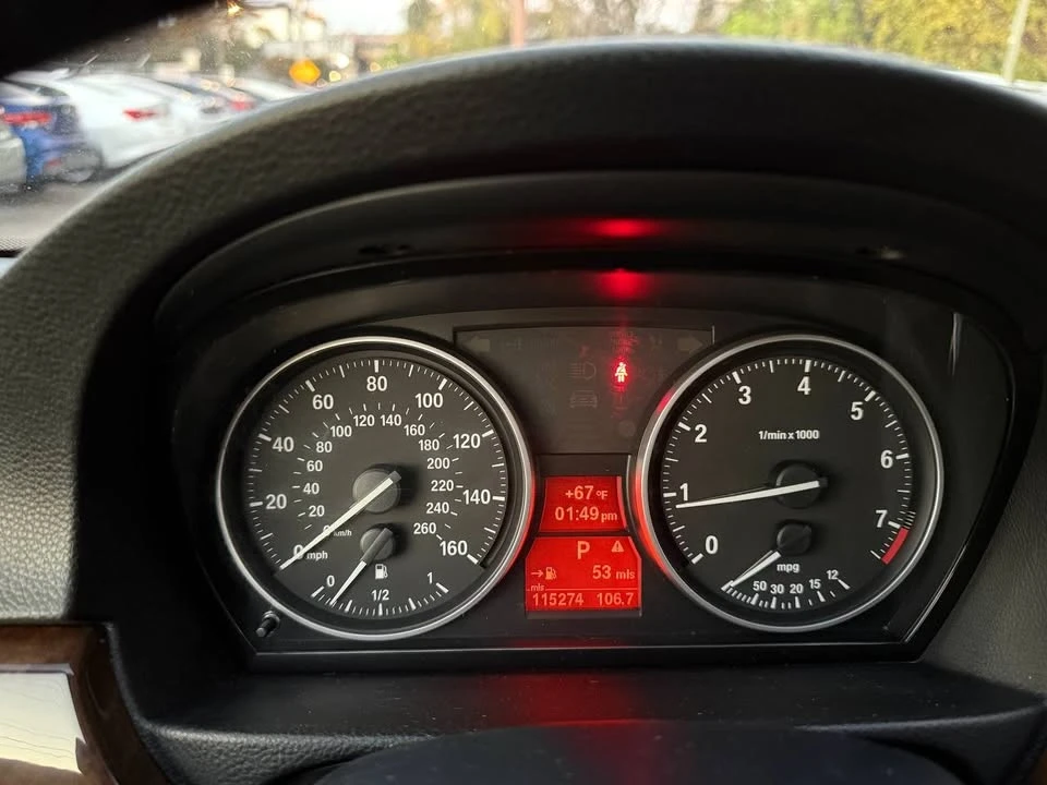 2010 BMW E90 3 Series Sedan - Image 19 of 19