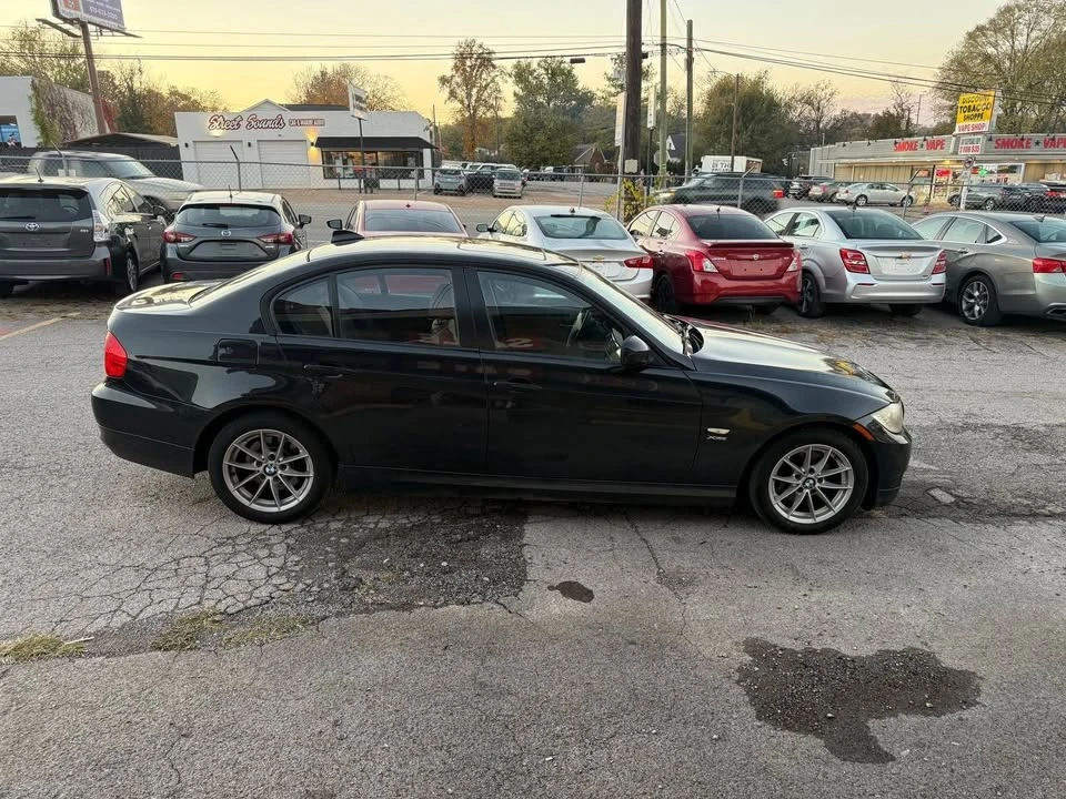 2010 BMW E90 3 Series Sedan - Image 6 of 19