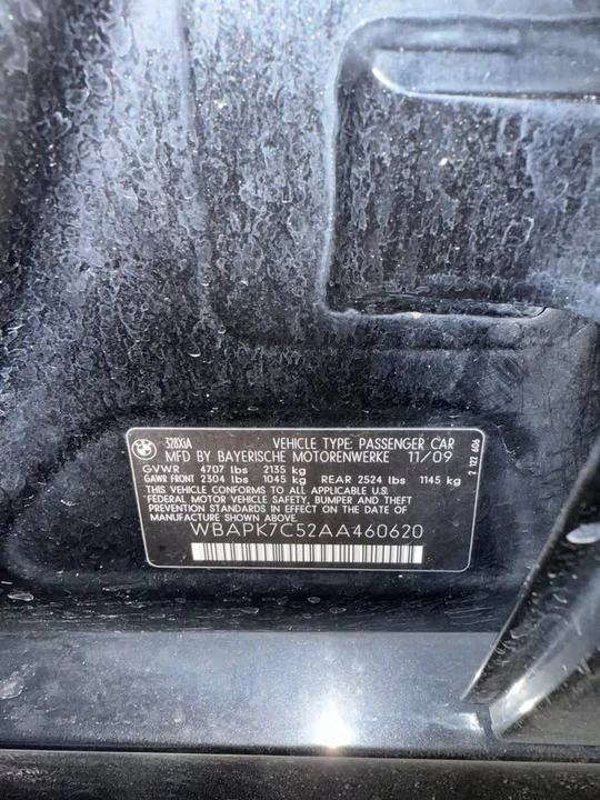2010 BMW E90 3 Series Sedan - Image 18 of 19