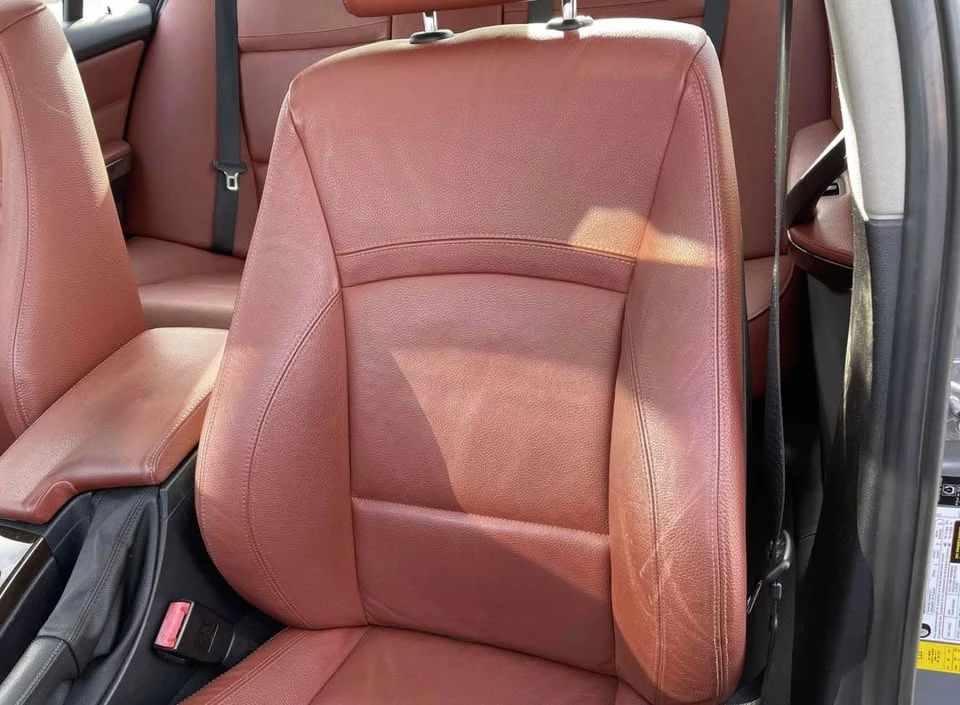 2010 BMW E90 3 Series Sedan - Image 5 of 8