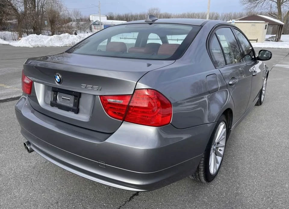 2010 BMW E90 3 Series Sedan - Image 3 of 8