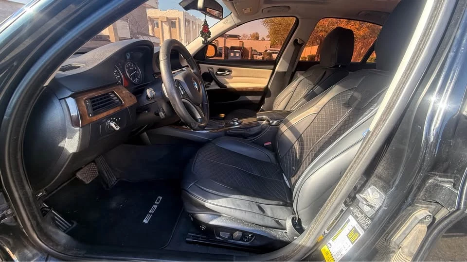 2010 BMW E90 335i Sedan - Image 10 of 14