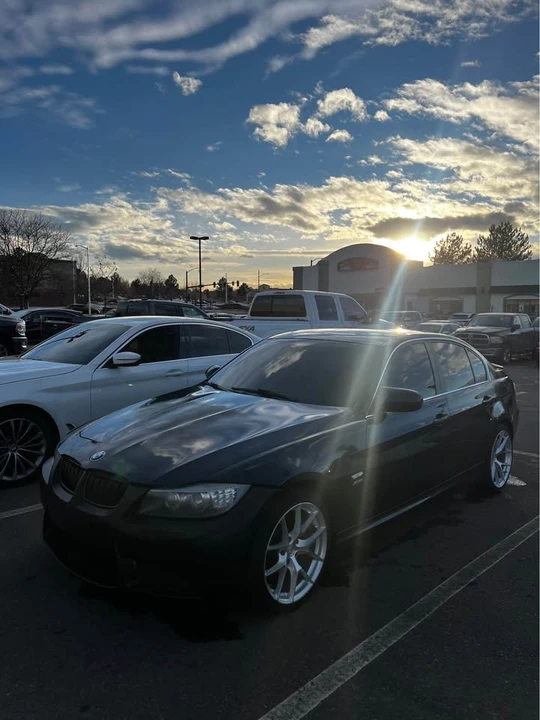 2010 BMW E90 335i Sedan - Image 5 of 8
