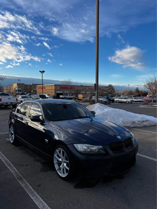 2010 BMW E90 335i Sedan - Image 6 of 8