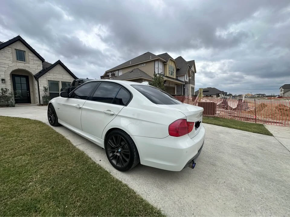 2010 BMW E90 335i Sedan - Image 7 of 13