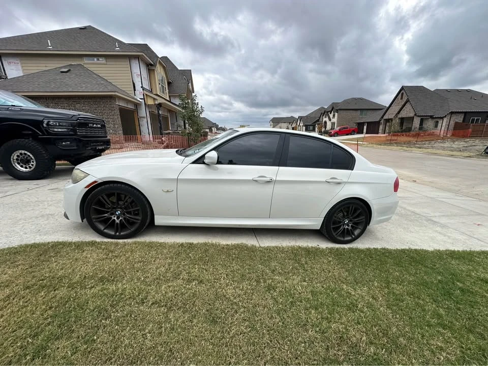 2010 BMW E90 335i Sedan - Image 4 of 13