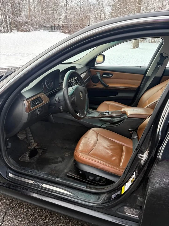 2010 BMW E90 335i Sedan - Image 4 of 7