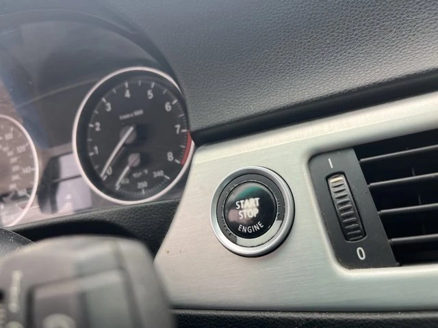 2010 BMW E90 335i Sedan - Image 19 of 20