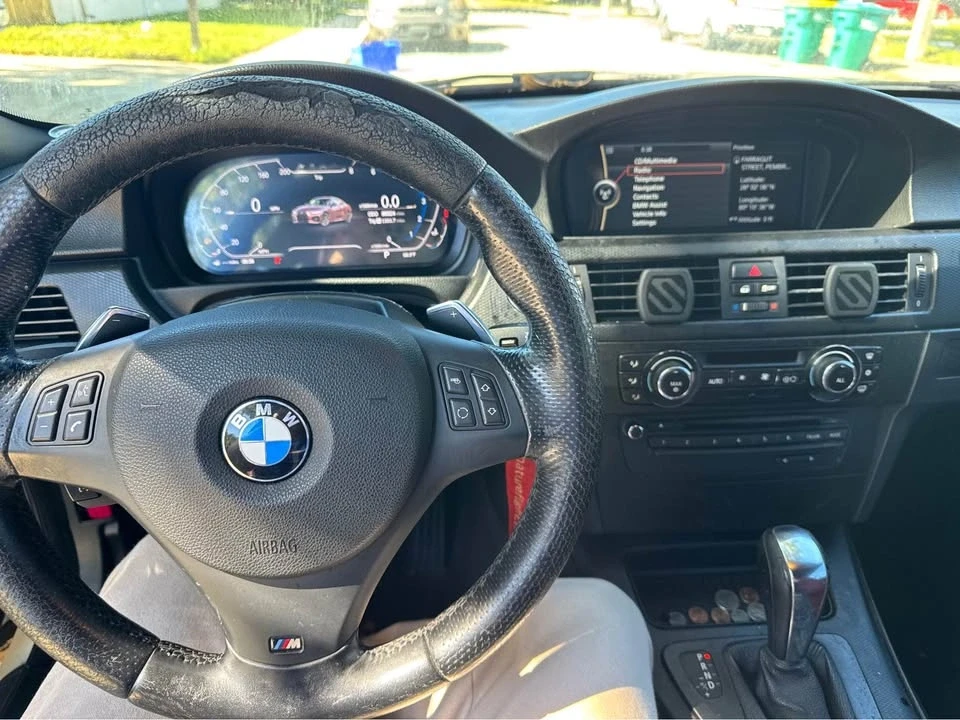 2010 BMW E93 335i Convertible - Image 2 of 6