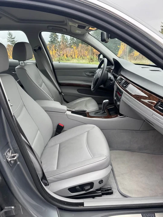 2010 BMW E90 335i Sedan - Image 8 of 13