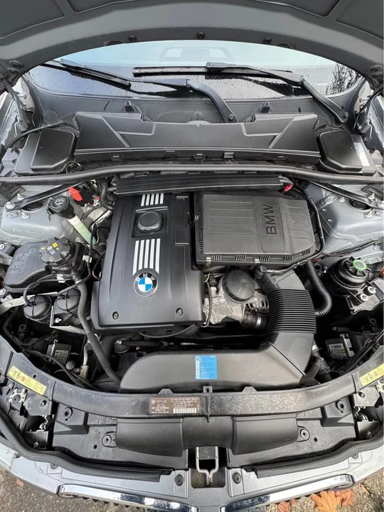 2010 BMW E90 335i Sedan - Image 13 of 13