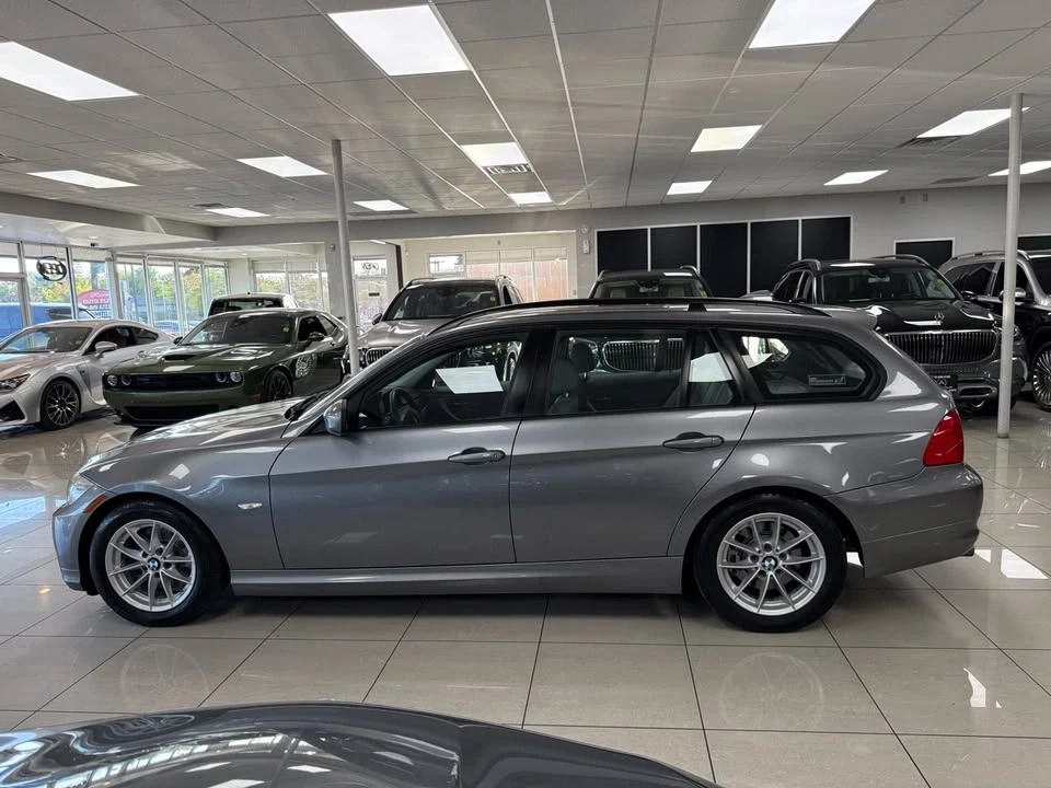 2010 BMW E91 3 Series Touring - Image 3 of 16