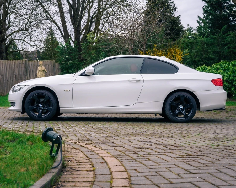 2010 BMW E92 3 Series Coupe - Image 9 of 30