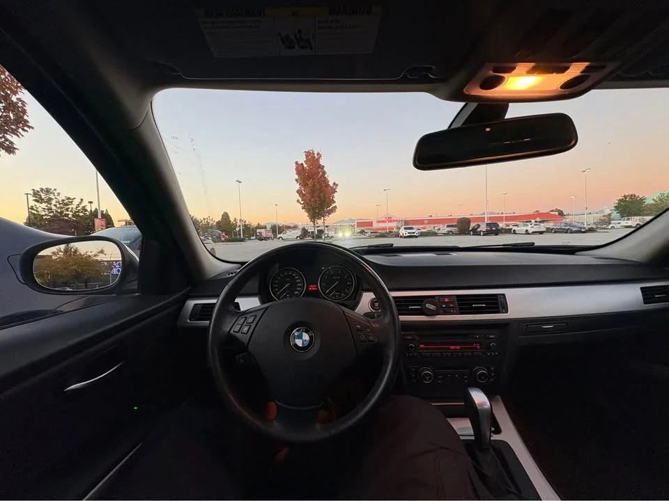 2010 BMW E90 3 Series Sedan - Image 7 of 7