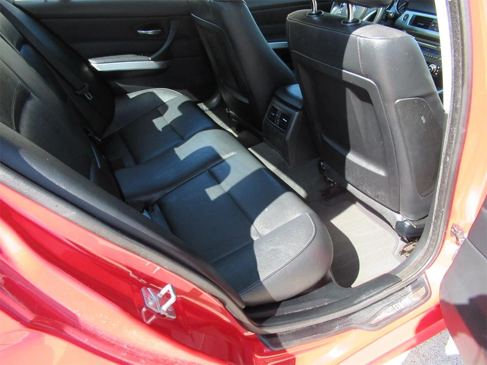 2010 BMW E90 3 Series Sedan - Image 15 of 18