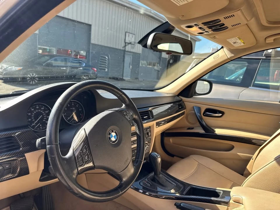 2010 BMW E90 3 Series Sedan - Image 3 of 3