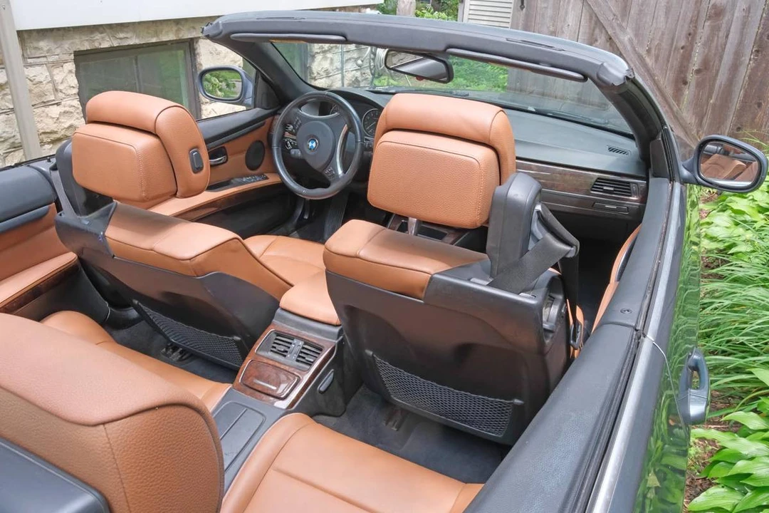 2010 BMW E93 3 Series Convertible - Image 9 of 12