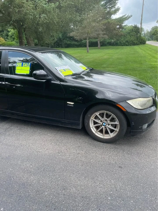 2010 BMW E90 3 Series Sedan - Image 8 of 9