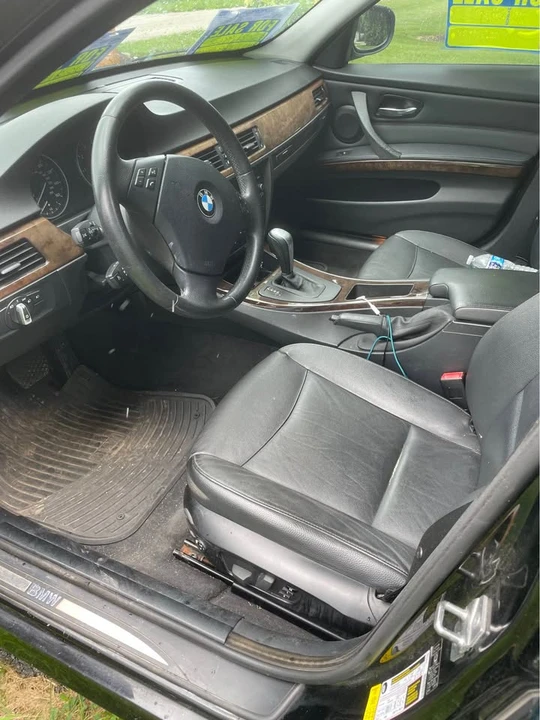 2010 BMW E90 3 Series Sedan - Image 3 of 9