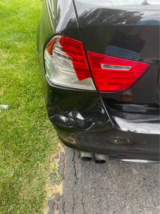 2010 BMW E90 3 Series Sedan - Image 6 of 9