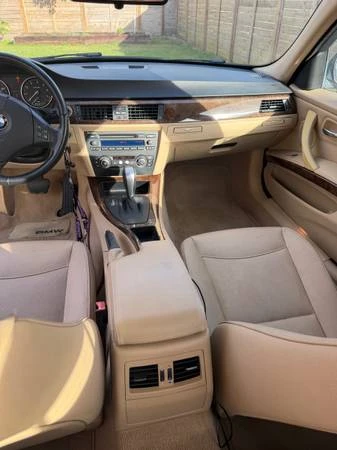 2010 BMW E90 3 Series Sedan - Image 9 of 13