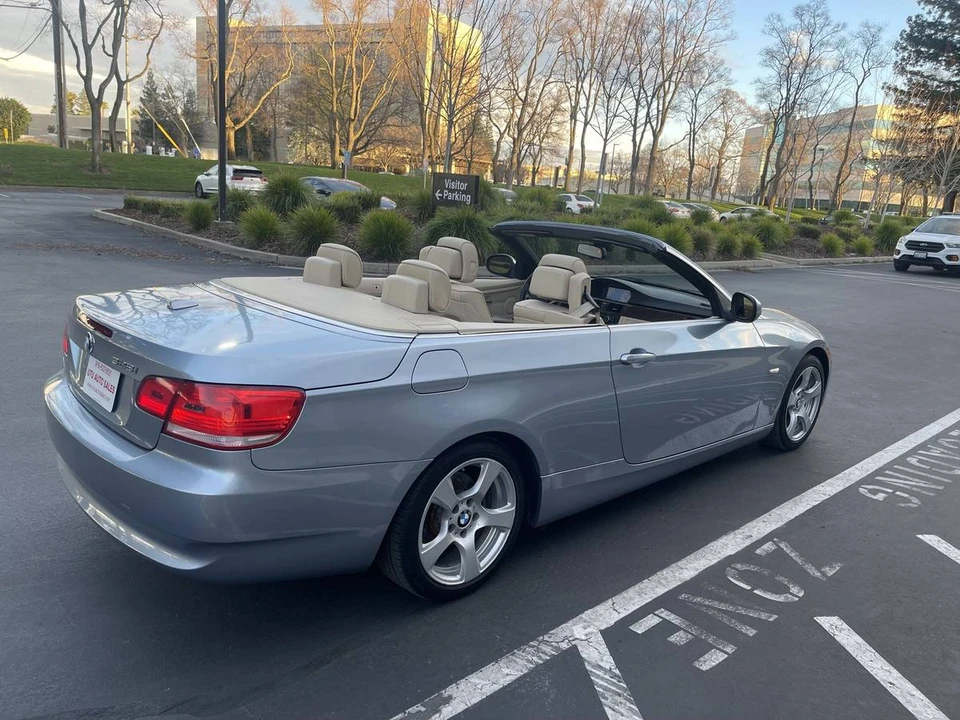 2010 BMW E93 3 Series Convertible - Image 7 of 24