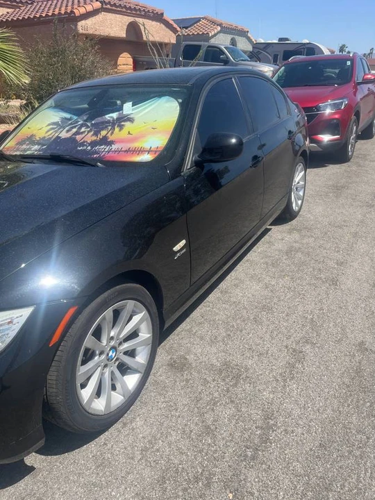 2010 BMW E90 3 Series Sedan - Image 9 of 10
