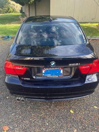 2010 BMW E90 3 Series Sedan - Image 7 of 8