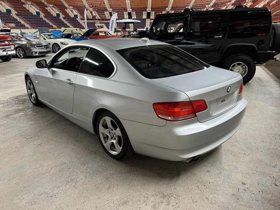 2010 BMW E90 3 Series Sedan - Image 3 of 5