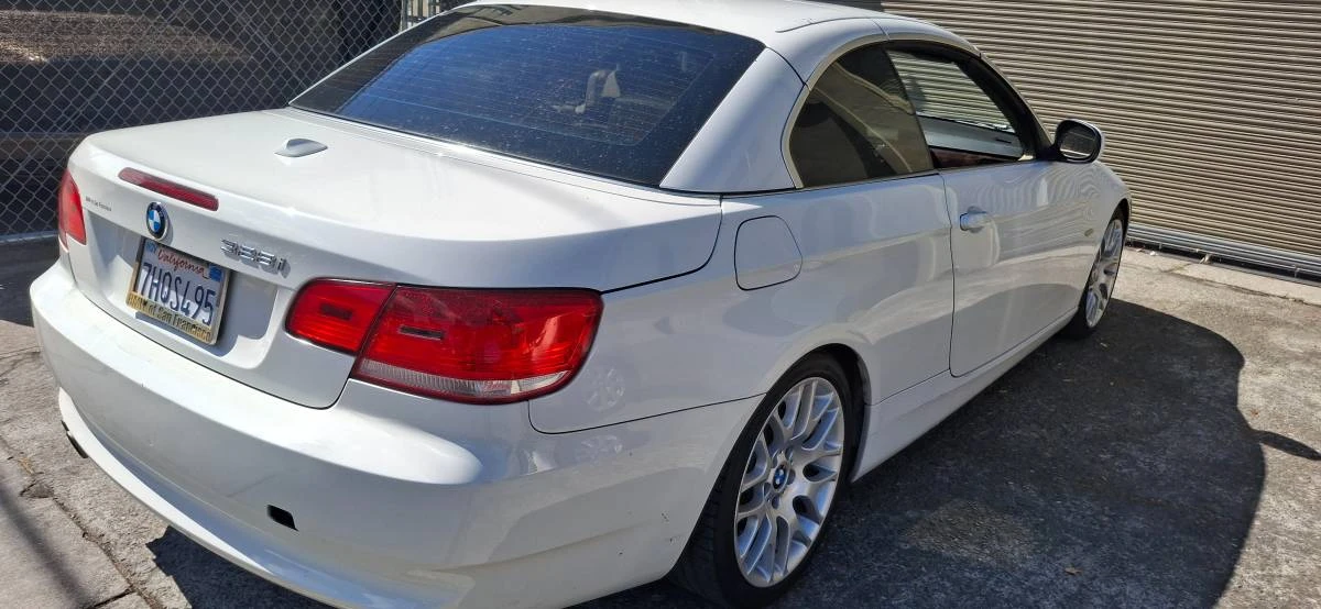 2010 BMW E93 3 Series Convertible - Image 4 of 8