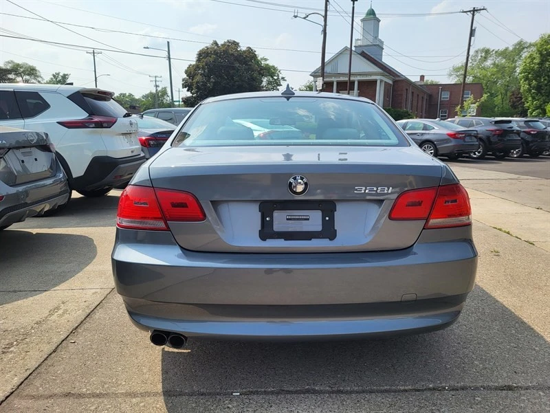 2010 BMW E92 3 Series Coupe - Image 5 of 15