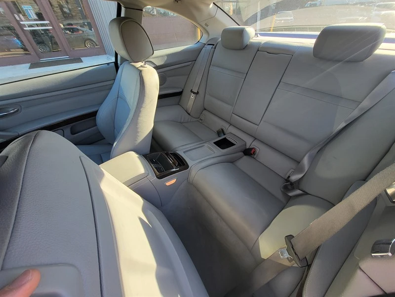 2010 BMW E92 3 Series Coupe - Image 9 of 16