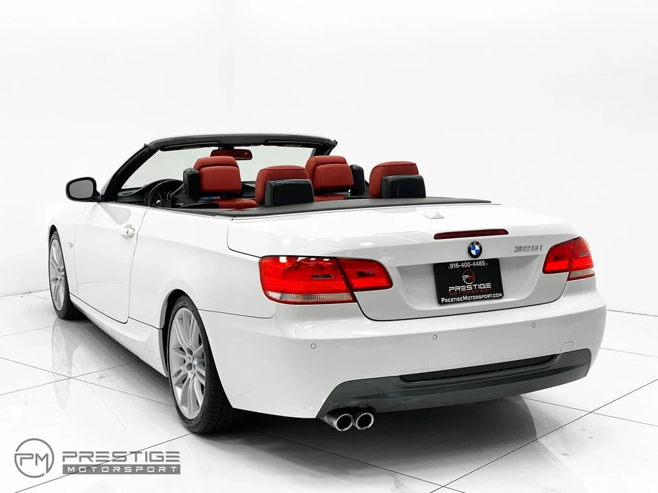 2010 BMW E90 3 Series Sedan - Image 12 of 21