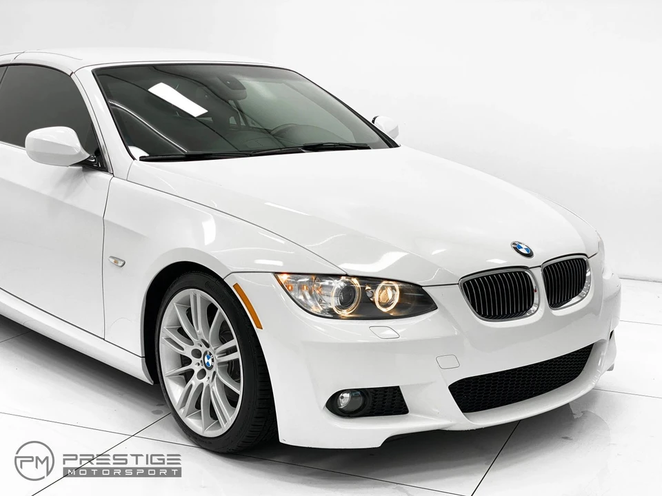 2010 BMW E90 3 Series Sedan - Image 9 of 21