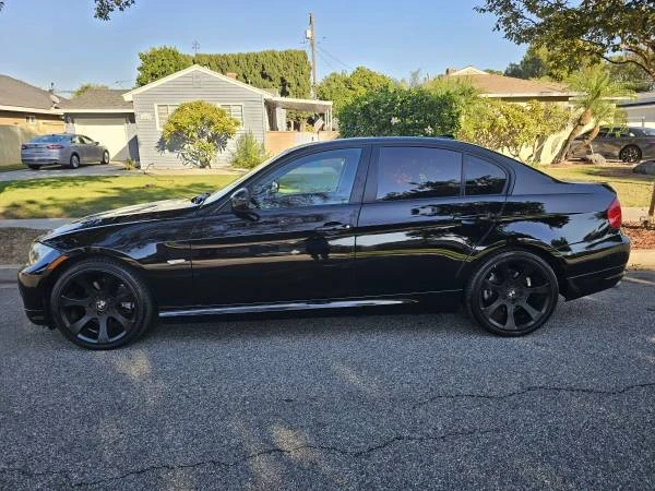 2010 BMW E90 3 Series Sedan - Image 7 of 21