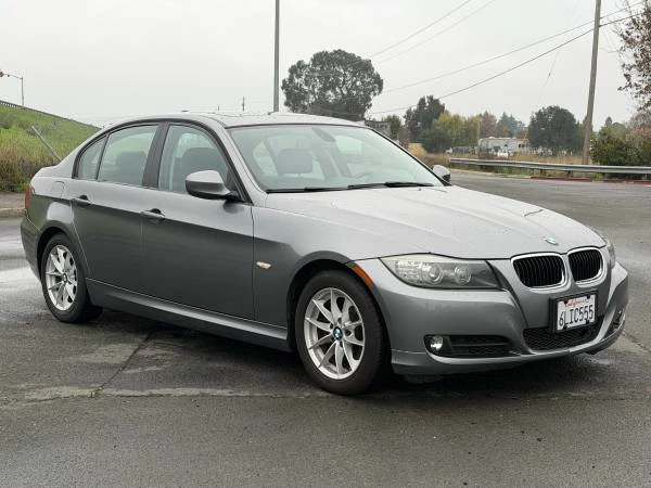 2010 BMW E90 3 Series Sedan - Image 7 of 16
