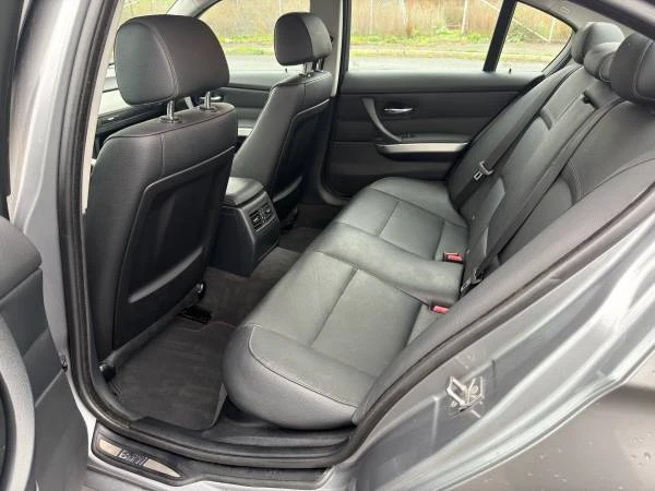 2010 BMW E90 3 Series Sedan - Image 13 of 16