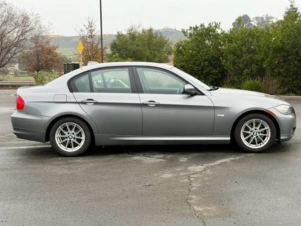 2010 BMW E90 3 Series Sedan - Image 6 of 16