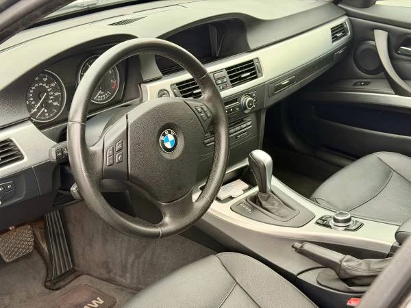 2010 BMW E90 3 Series Sedan - Image 9 of 16