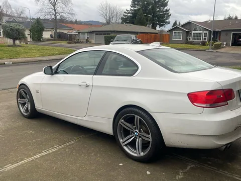 2010 BMW 328i AWD Coupe