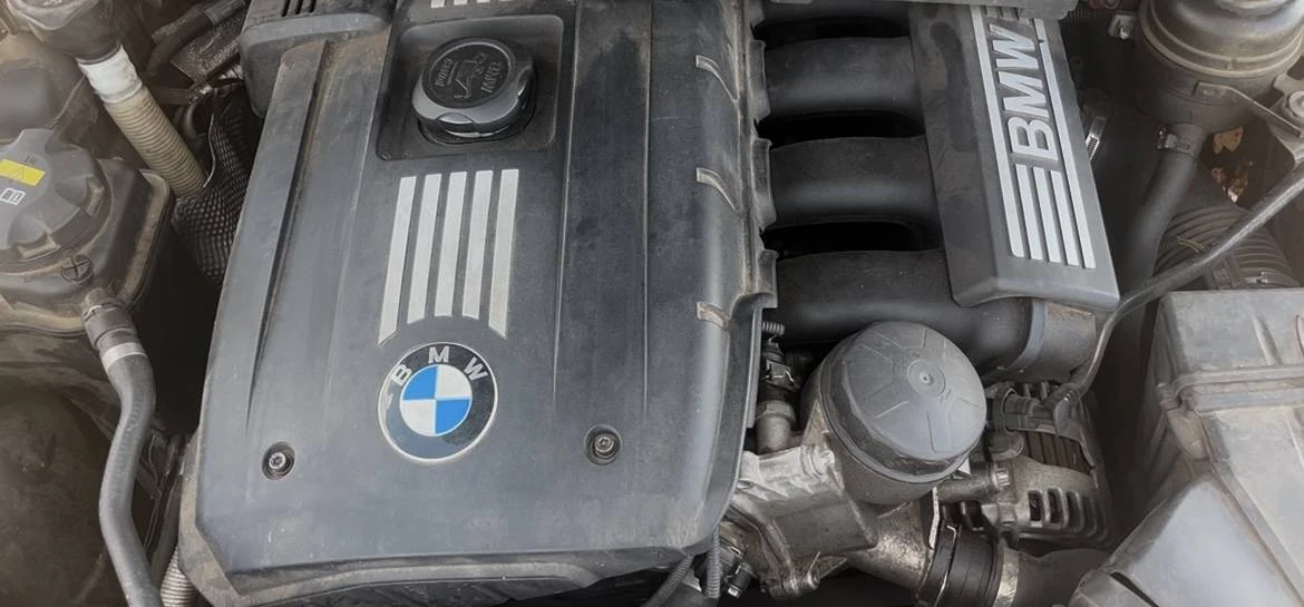 2010 BMW E93 3 Series Convertible - Image 9 of 11