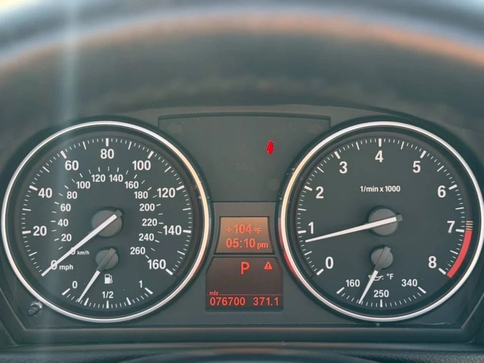 2010 BMW E93 3 Series Convertible - Image 13 of 24