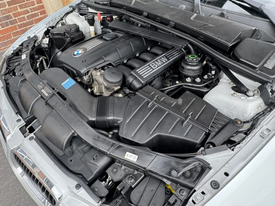 2010 BMW E93 3 Series Convertible - Image 13 of 13