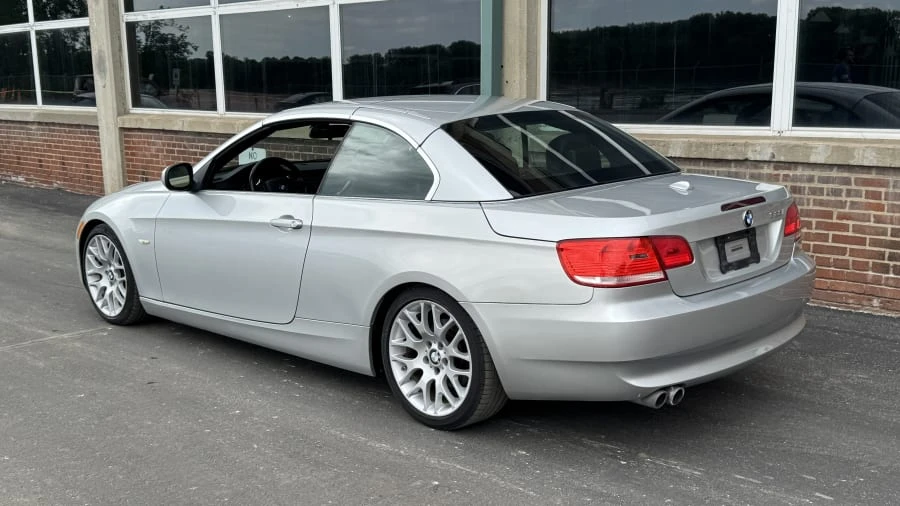 2010 BMW E93 3 Series Convertible - Image 6 of 13