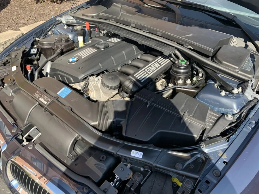 2010 BMW E93 3 Series Convertible - Image 7 of 11