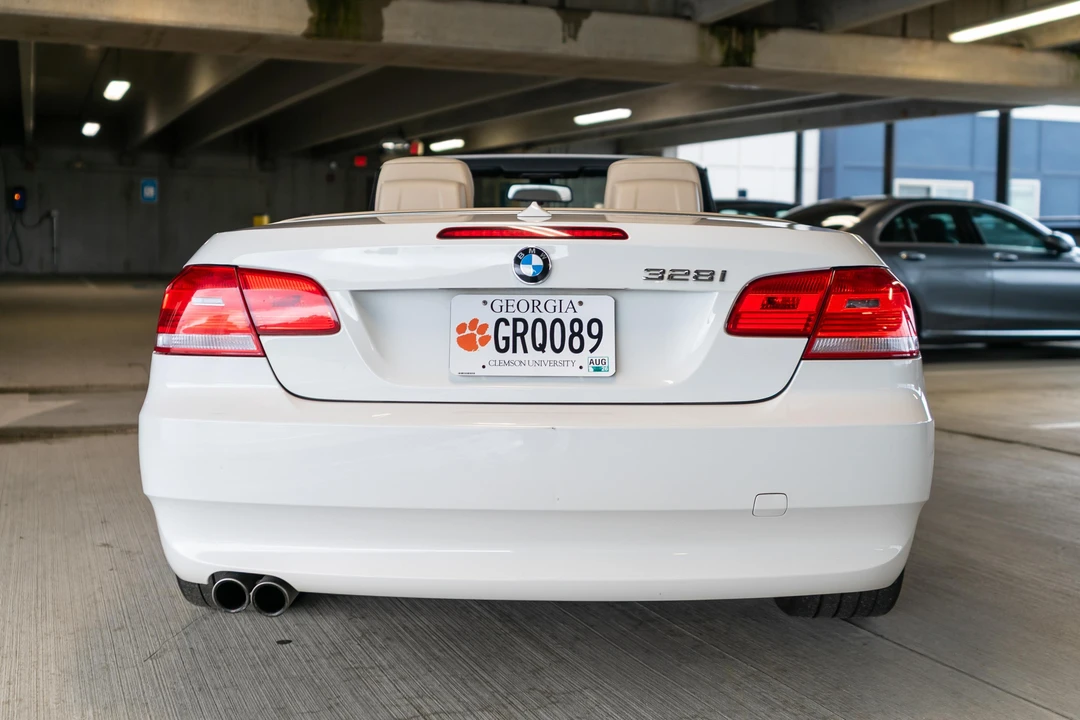 2010 BMW E93 3 Series Convertible - Image 8 of 31