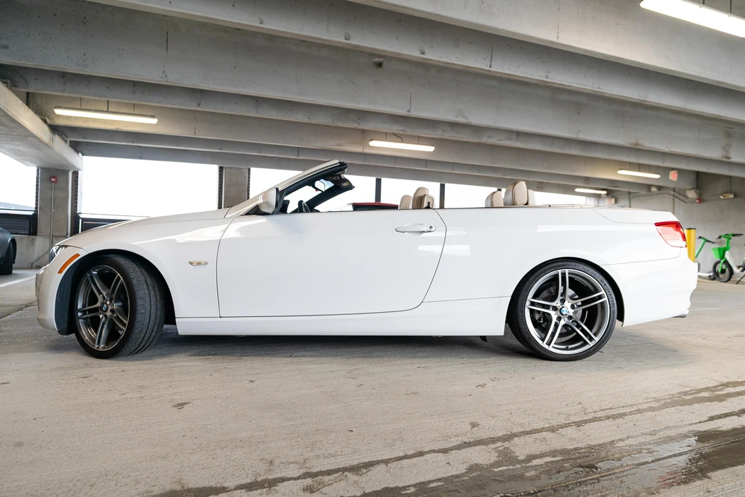 2010 BMW E93 3 Series Convertible - Image 6 of 31