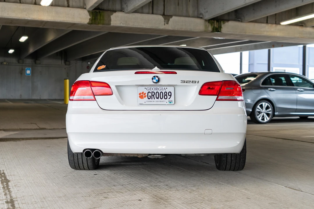 2010 BMW E93 3 Series Convertible - Image 16 of 31