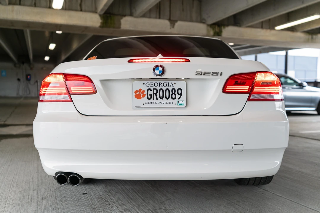 2010 BMW E93 3 Series Convertible - Image 17 of 31