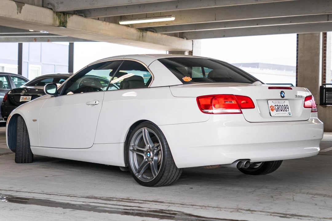2010 BMW E93 3 Series Convertible - Image 4 of 31